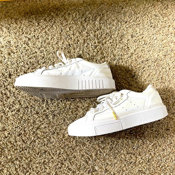 Adidas Sleek Super Sneaker - Picture 3 of 4